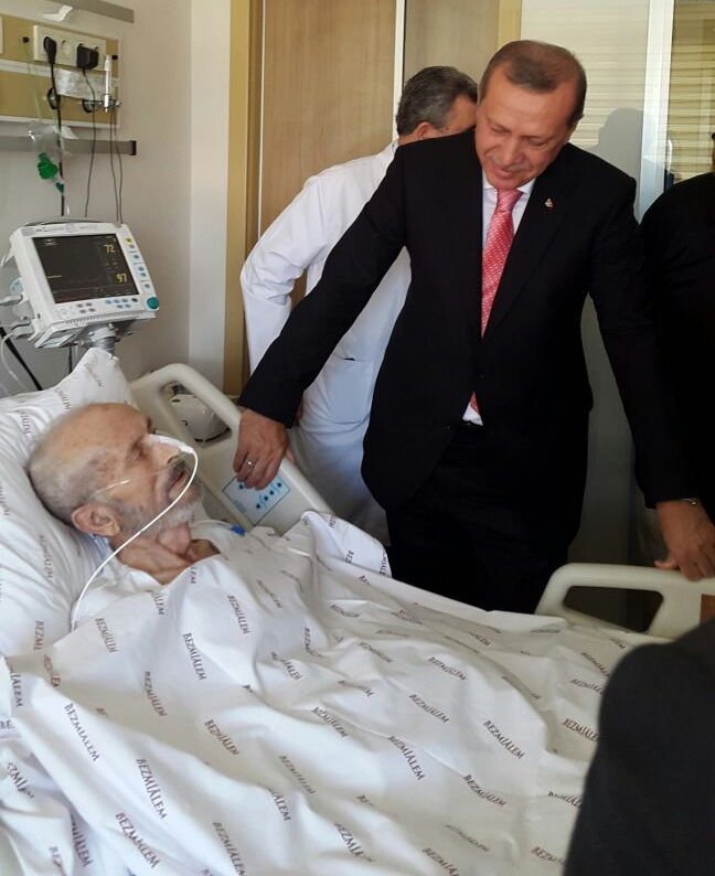 Ali Nar Hoca hayatını kaybetti
