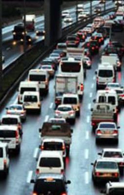 Emniyet bin 400 polisle teyakkuza geçti