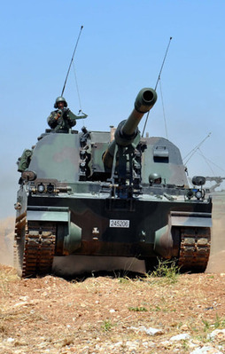 Türk tankları namlularını Suriye'ye çevirdi!