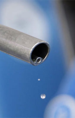 Benzinde büyük indirim