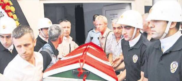 Yüzmüyoruz boğuluyoruz