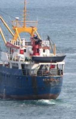 İstanbul'da iki gemi çarpıştı