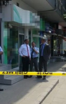 İstanbul'da banka soyuldu