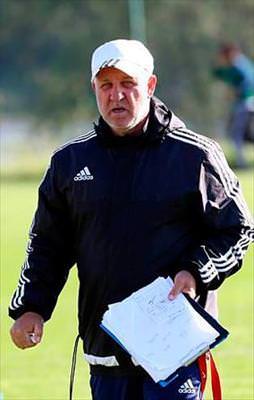 Bakkal'dan defansa ayar!