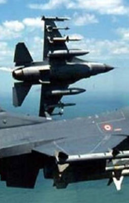 Türk jetleri PKK kamplarını bombaladı
