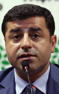 Önce PKK'yı lanetle!