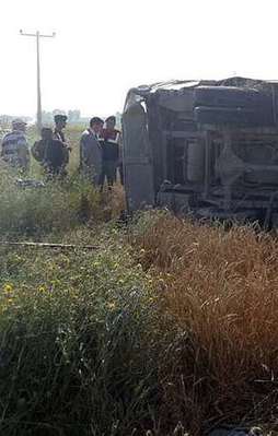 Minibüs devrildi: 3 kişi öldü