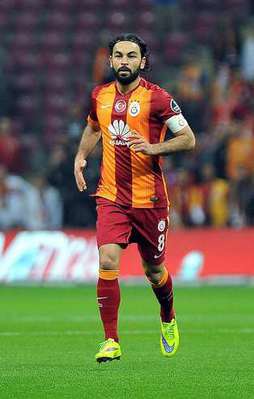 "Gereksiz sevgi gösterisi zarar veriyor"