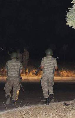 Mardin'de polise silahlı saldırı!