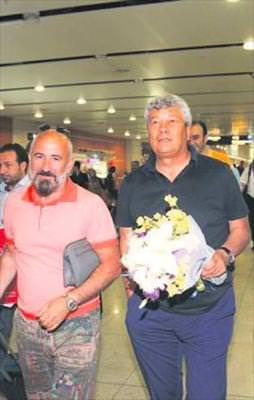 Luce'ye çiçekli karşılama