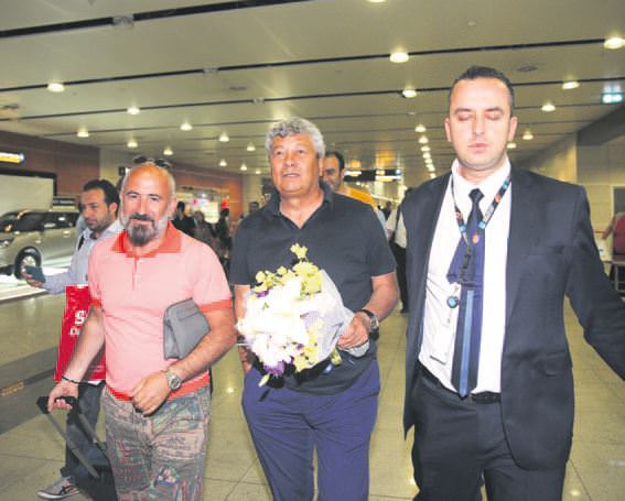 Luce'ye çiçekli karşılama