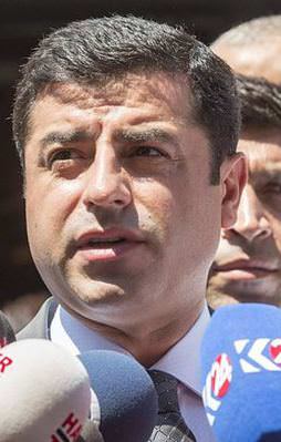 Demirtaş'tan Erdoğan'a akıl almaz iftira!