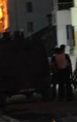 Hakkari'de polis lojmanlarına saldırı