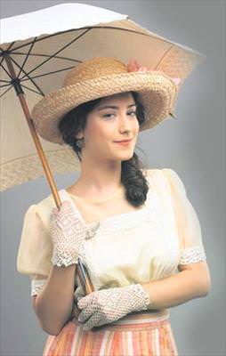 Sert KAYAya çarptı