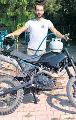 Piknik tüplü motosiklet