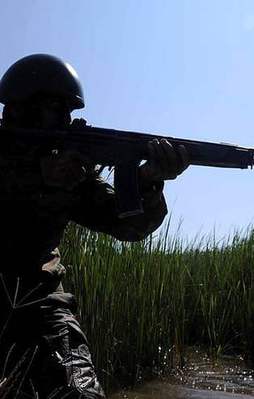 Gençler askere alınmak istiyor