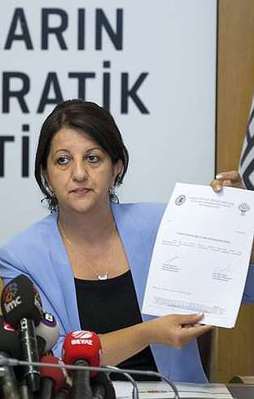 HDP'li Buldan'dan kadın vekile hakaret