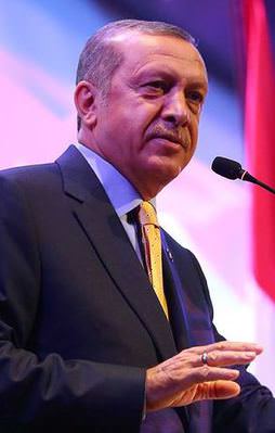 Erdoğan'dan şehit ailelerine başsağlığı