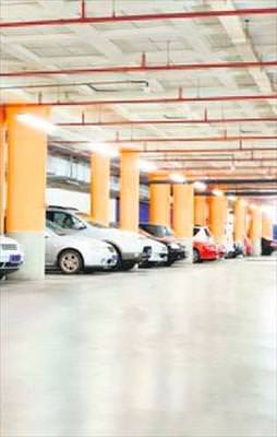 'AVM'lerde ücretsiz otopark yasal hak'