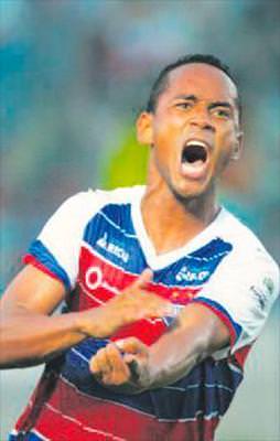 Karadeniz ekibine forvet De Souza Giresun'da