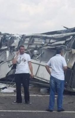 Başbakanlık otobüsü kaza yaptı
