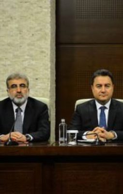 8 bakan 1.5 aydır maaş alamıyor