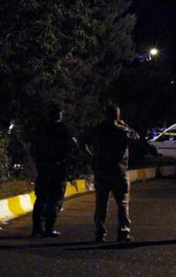 Diyarbakır'da polise hain saldırı!