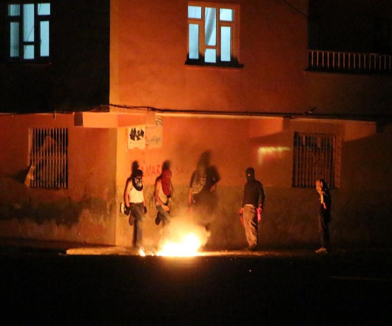 Nusaybin'de bombalı tuzak: 1 polis yaralı