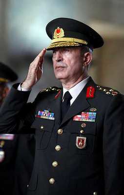 Onun lakabı Seri Paşa!