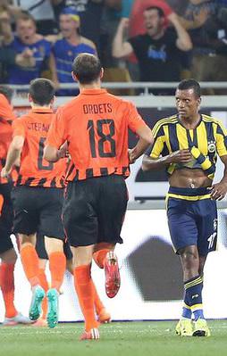 Fenerbahçe Ukrayna'da dağıldı