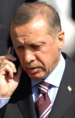 Cumhurbaşkanı Erdoğan'dan şehit ailelerine taziye telefonu
