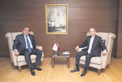Spor Bakanı Akif Kılıç TFF'yi kabul etti