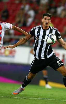 Kara Kartal son dakikada çakıldı!