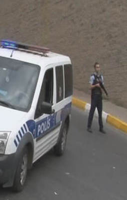 ABD Konsolosluğu'na silahlı saldırı