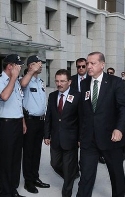 Erdoğan'dan İstanbul Emniyet'ine ziyaret