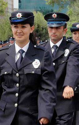 Polis  adaylarına Emniyet'ten müjde