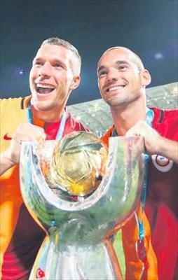 Neden Podolski çıkmadı!