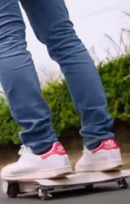 El çantasına sığan araba ürettiler!