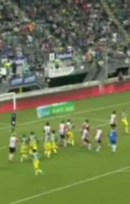 Sanki Zlatan İbrahimoviç