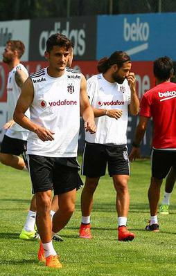 Beşiktaş'ta Mersin İdmanyurdu maçı hazırlıkları devam ediyor