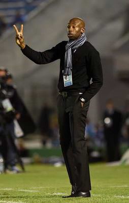 Kosta Rika Teknik Direktörü Wanchope istifa etti