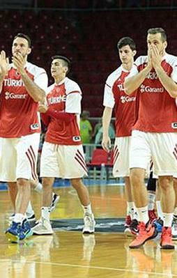 12 Dev Adam, Bosna'yı rahat geçti