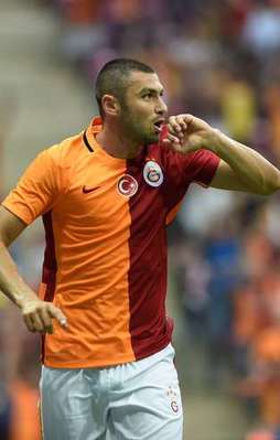 Burak Yılmaz West Ham'a doğru