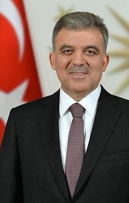 Gül'den AK Parti'ye kutlama mesajı