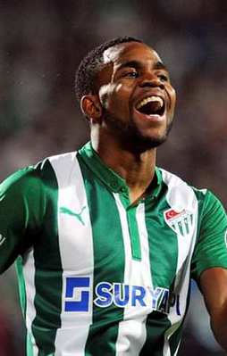 Bursaspor'da bir ayrılık daha!