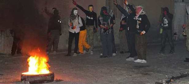 Van'da 13 terör şüphelisi yakalandı