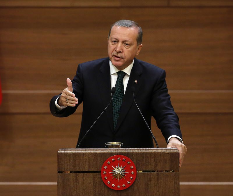 "Türkiye bir muz cumhuriyeti değildir"
