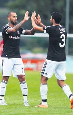 Quaresma ve Gomez ikinci yarıda!