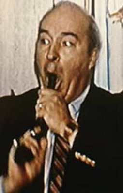 Herkesin gözü önünde böyle intihar etti!