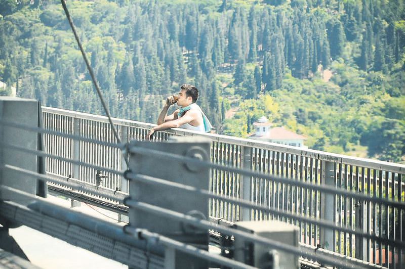 Boğaziçi'nde intihar girişimi